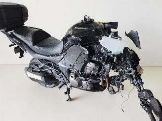 skadebil motor Kawasaki Versys  2025/8