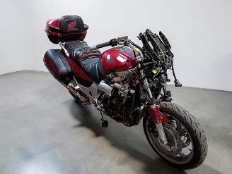 Honda ST 1300  picture 8