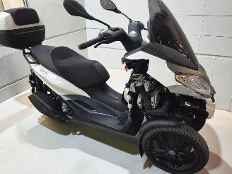 Piaggio  MP3 HP picture 14