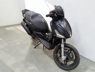 Piaggio  BEVERLY picture 9