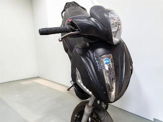 Piaggio  BEVERLY picture 5