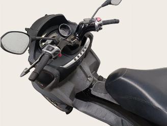 Piaggio  MP3 picture 5