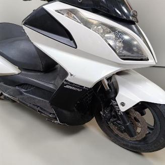 Kymco  DINK STREET picture 9