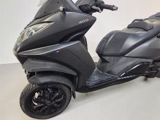 Peugeot  METROPOLIS picture 16