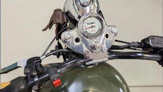 Royal Enfield  CLASSIC picture 8