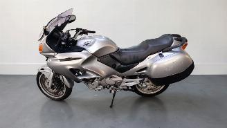 Honda NTV 650  picture 3
