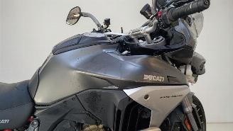 Ducati MTS 1200 V4 picture 16