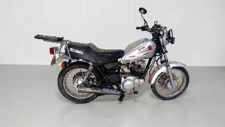 damaged passenger cars Yamaha SR 125  1999/7
