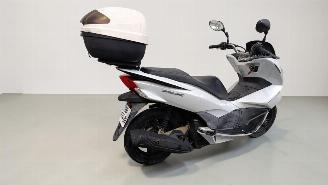 Honda  PCX picture 6