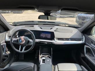 BMW iX1 xDrive30 M Sport *HEAD-UP - NAVI - AHK -KAM* picture 17