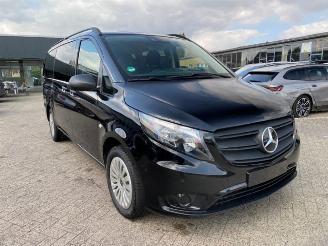 Unfallwagen Mercedes Vito Tourer 116 CDI Pro Lang 9-Sitzer 2023/12