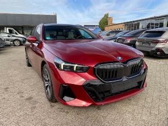 skadebil auto BMW i5 eDrive 40 Touring M Sport Pro *HEAD-UP -PANO* 2024/11