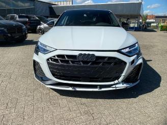 Audi A3 Limousine 30 TFSI S line *PANO - NAVI - KAM* picture 12