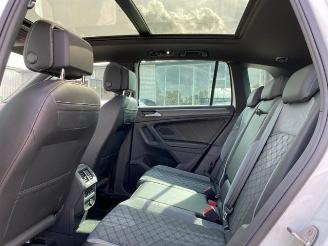 Volkswagen Tiguan 1.4 TSI e-Hybrid R-Line *PANO - AHK -KAM* picture 15