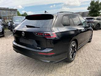 Damaged car Volkswagen Golf Variant 1.5 eTSI DSG R-Line *NAVI - MATRIX* 2025/1