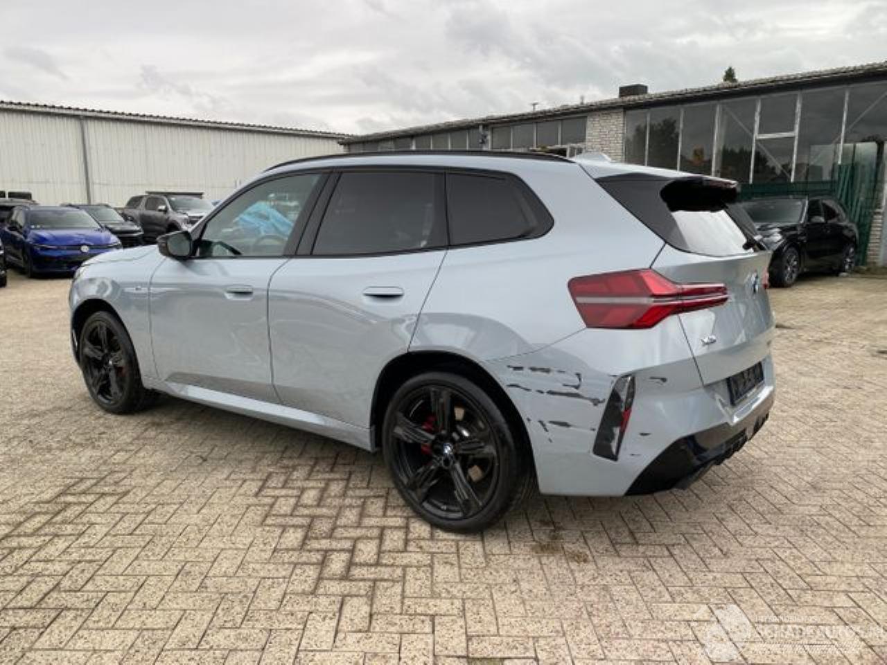 BMW X3 M50 xDrive * PANO - HUD - KAM - LED *