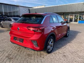 Damaged car Volkswagen T-Roc 1.5 TSI DSG R-Line * KAM - NAV - PANO * 2022/9