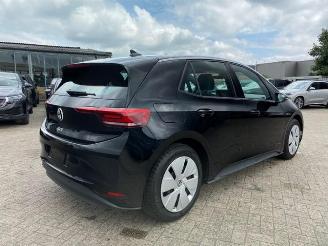 Vrakbiler auto Volkswagen ID.3 Pro Goal *NAVI - KAM* 2025/5