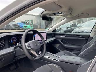 Volkswagen Passat Variant Business 2.0 TDI DSG *KAM - AHK* picture 18