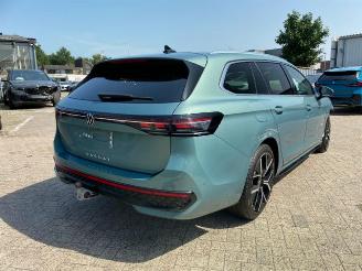 Volkswagen Passat Variant 2.0 TDI DSG R-Line *HEAD-UP -AHK* picture 2