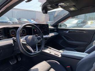 Volkswagen Passat Variant 2.0 TDI DSG R-Line *HEAD-UP -AHK* picture 20