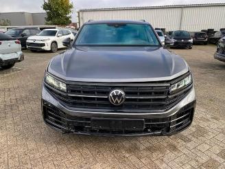 Volkswagen Touareg R * PANO - AHK - KAM * picture 6