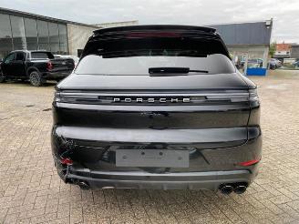 Porsche Cayenne Turbo E-Hybrid *HEAD-UP - PANO - KAM* picture 6