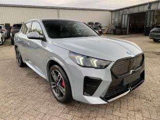 BMW iX2 eDrive20 M Sport *PANO - AHK - KAM - NAVI* picture 1