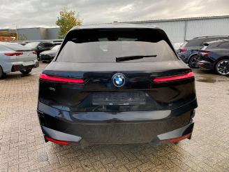 BMW iX 40 xDrive *HEAD-UP - AHK - KAM - NAVI* picture 6