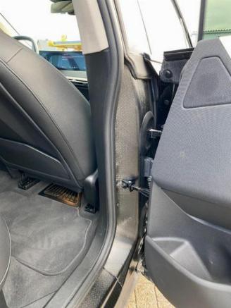 BMW iX 40 xDrive *HEAD-UP - AHK - KAM - NAVI* picture 17