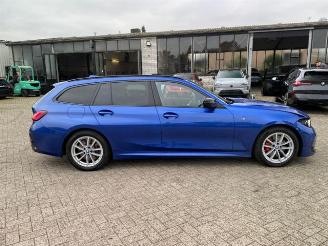 BMW M3 40d xDrive Touring *HEAD-UP - PANO - 360 KAM* picture 9