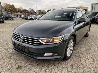 Volkswagen Passat Variant 1.6 TDI Trendline *AHK* picture 1