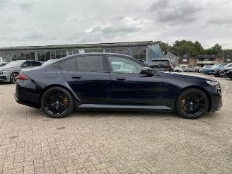 BMW M5 *HEAD-UP - KERAMIK - CARBON-PAKET -B&W* picture 10