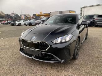 Damaged car BMW 1-serie  2025/4