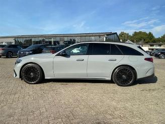 Mercedes E-klasse 300 T AMG Lin Advancd Plus *PANO - 360 KAM* picture 3