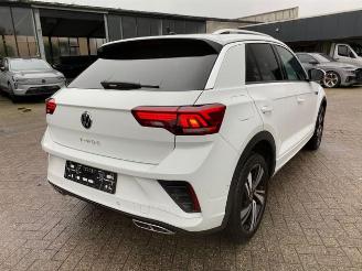 krockskadad bil auto Volkswagen T-Roc 1.5 TSI DSG R-Line *NAVI - KAM - AHK* 2022/3