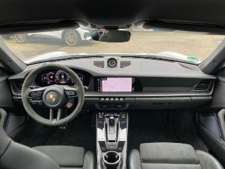 Porsche 911 Carrera 4 GTS T-Hybrid Cabrio *BURMESTER* picture 16