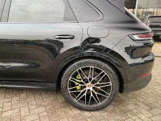 Porsche Cayenne E-Hybrid* HUD - KAM - PANO - AHK - BOSE* picture 14