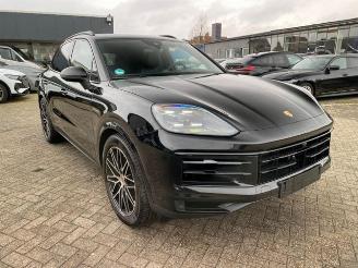  Porsche Cayenne E-Hybrid* HUD - KAM - PANO - AHK - BOSE* 2025/4