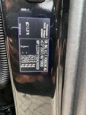 Porsche Cayenne Turbo E-Hybrid  *HEAD-UP - PANO - KAM* picture 24