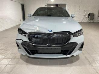 BMW i5 eDrive40 M Sport* HUD - KAM - PANO - AHK* picture 12