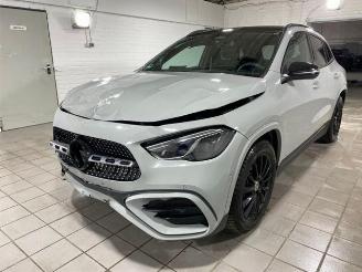 Voiture accidenté Mercedes GLA 250 4Matic AMG Line Advanced Plus Pano/AHK 2025/5