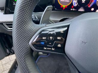 Volkswagen Golf R Variant 4Motion Black Style/H&K/Leder/360 picture 19