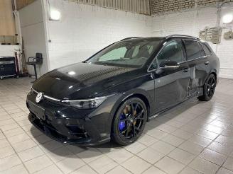 Volkswagen Golf R Variant 4Motion Black Style/H&K/Leder/360 picture 1