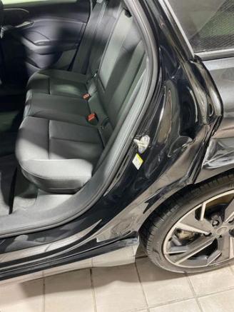 Audi A6 avant A6 e-tron Avant performance S line AHK/360/Navi picture 14