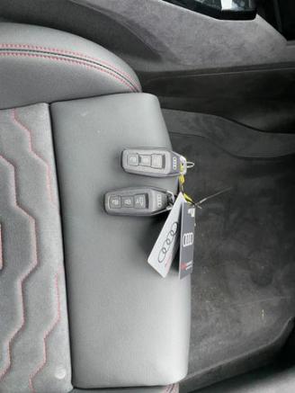 Audi S6 e-tron Avant quattro 370kW HUD/360/PANO/AHK picture 23