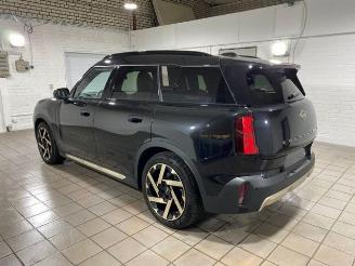 krockskadad bil auto Mini Countryman E (Cooper) Pano/360/Leder/HUD 2025/1