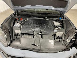 Porsche Cayenne E-Hybrid Coupe CHRONO/PANO/HUD/360/BOSE picture 11