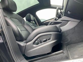 Porsche Cayenne E-Hybrid Coupe Platinum Edition picture 17