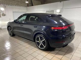 Porsche Cayenne E-Hybrid Coupe Platinum Edition picture 8